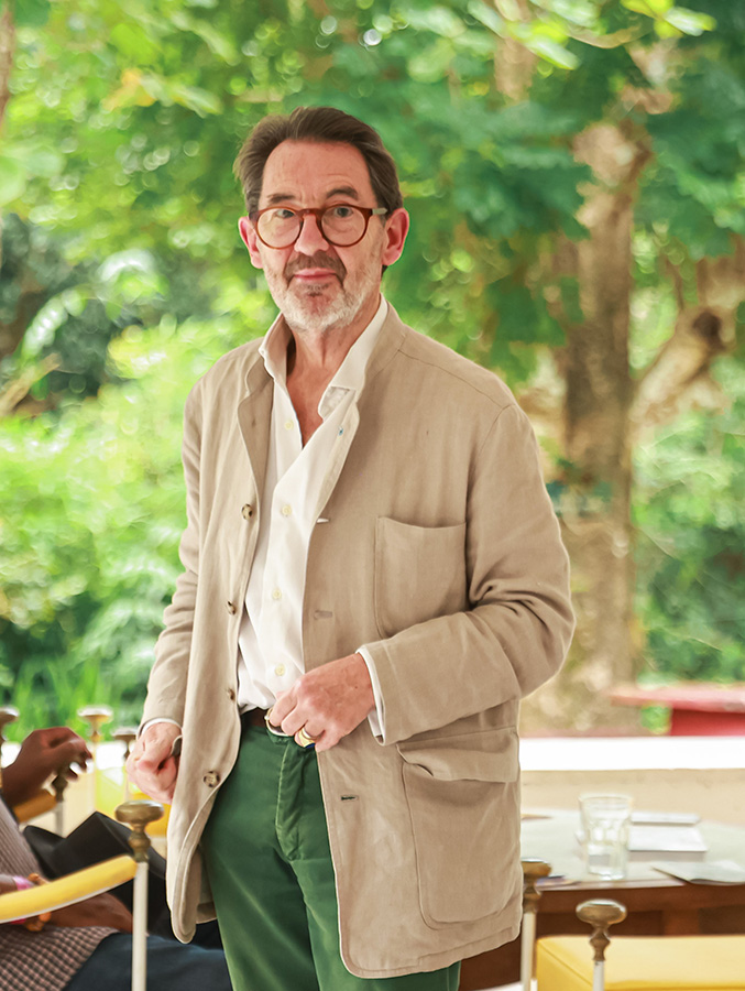 Marc Pottier Curador